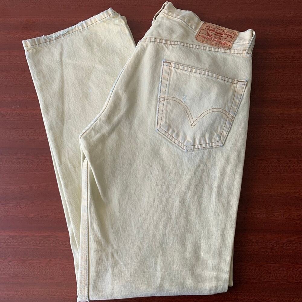 Vintage Very Rare Men's 501 Levi's Mom Jeans